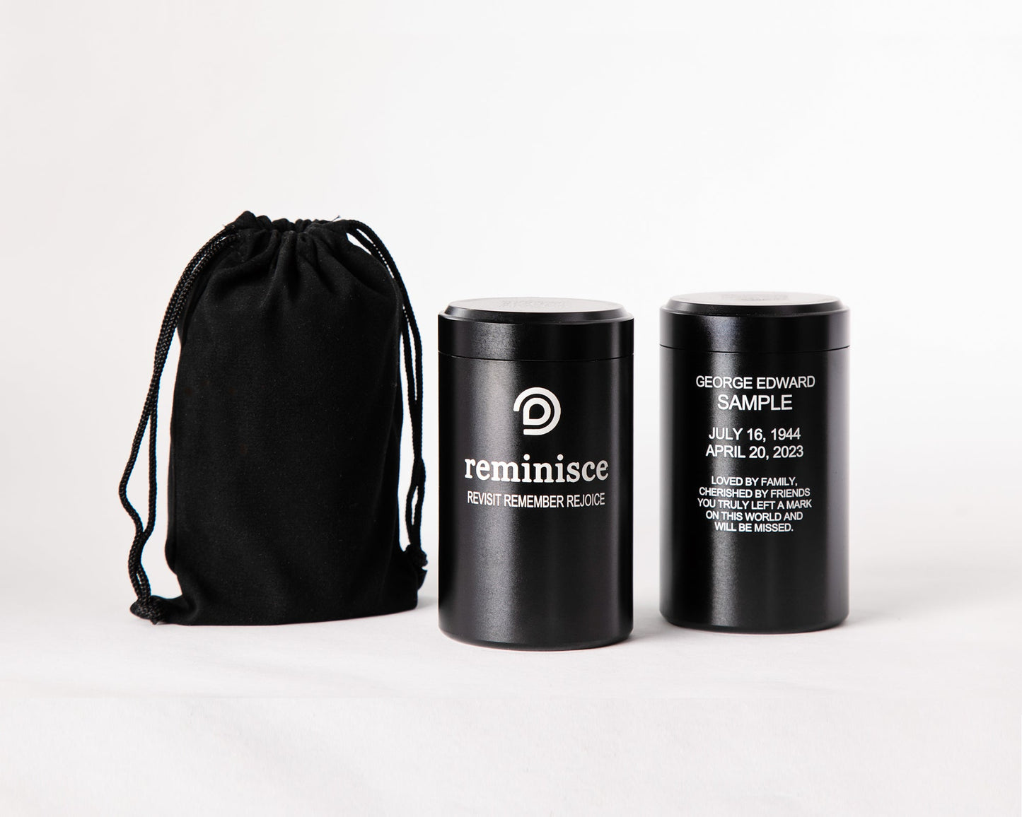 reminsce urn - Black